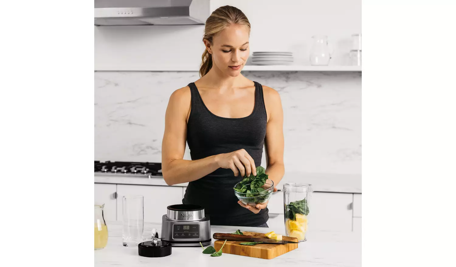 Ninja Foodi CB100UK: Powerful 1100W 2-in-1 Nutri Blender for Smoothies, Nut Butters & More